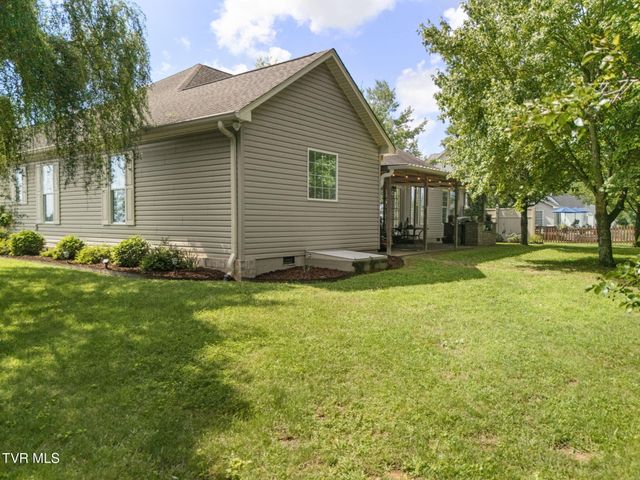 311 Harvest Road, Bristol, VA 24201