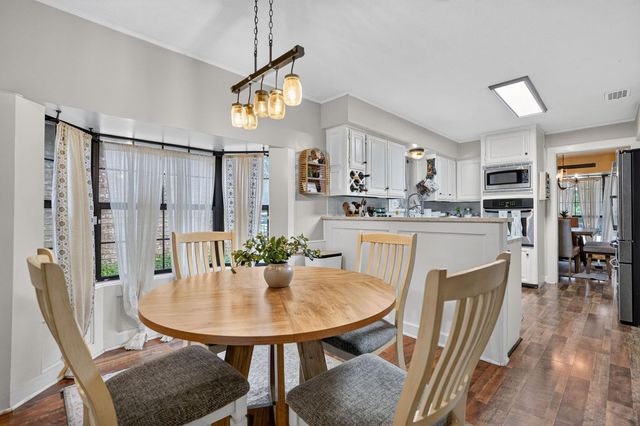 4105 Coventry Court, Bryan, TX 77802