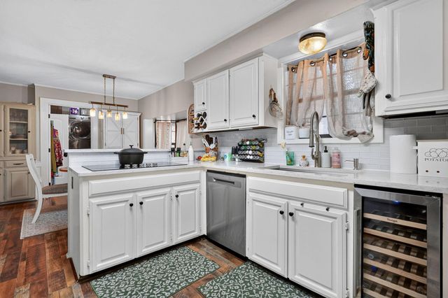 4105 Coventry Court, Bryan, TX 77802