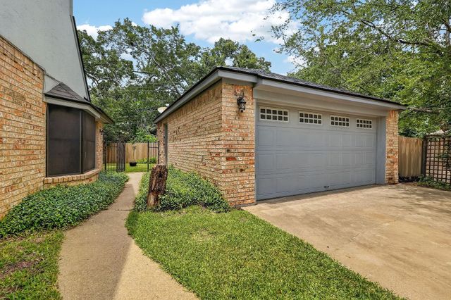 4105 Coventry Court, Bryan, TX 77802