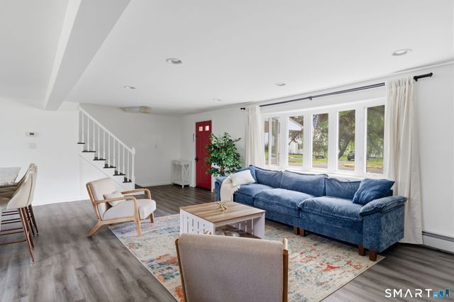 25 Toll Gate Road, Wethersfield, CT 06109