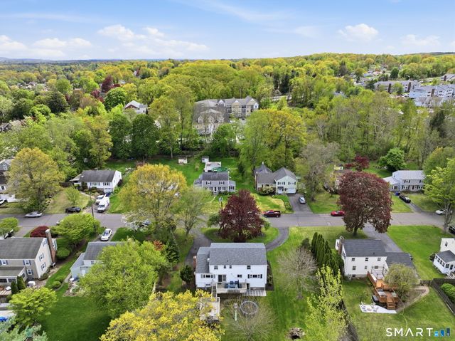 25 Toll Gate Road, Wethersfield, CT 06109