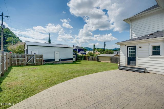 334 Catawba Street, Erwin, TN 37650