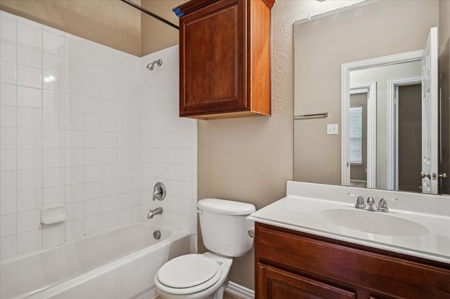 13336 Roadster Drive, Frisco, TX 75033