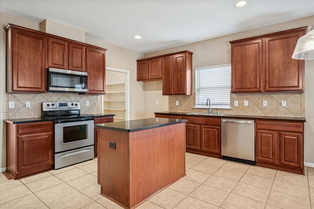 13336 Roadster Drive, Frisco, TX 75033