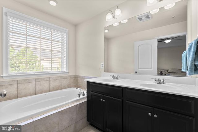 858 NANCY LYNN LN, Arnold, MD 21012