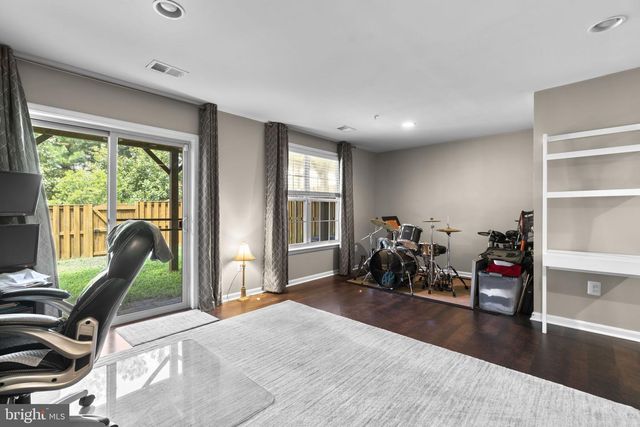 858 NANCY LYNN LN, Arnold, MD 21012