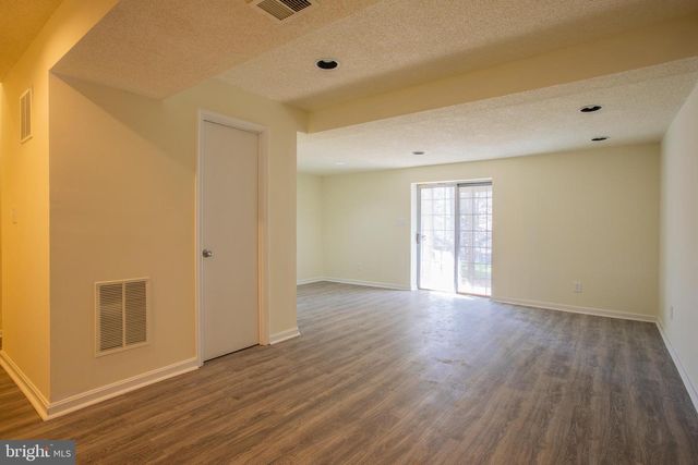 6721 CENTRAL HILLS TER, Landover, MD 20785