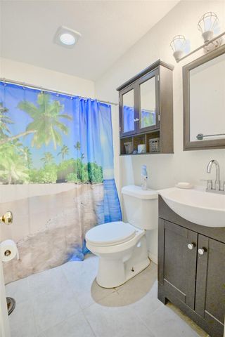 729 Newman Street, Angleton, TX 77515