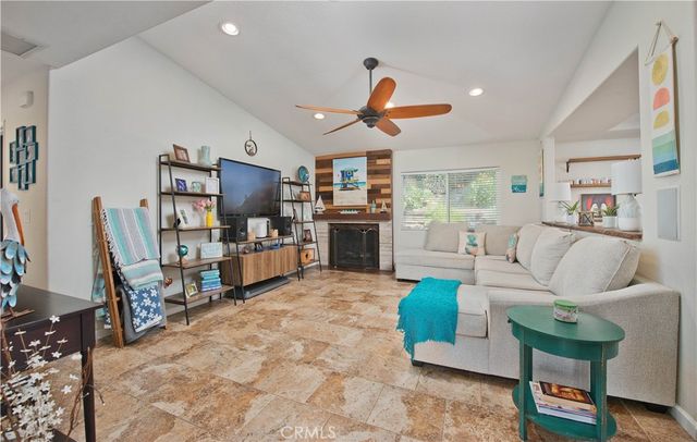 6373 Keystone, Simi Valley, CA 93063