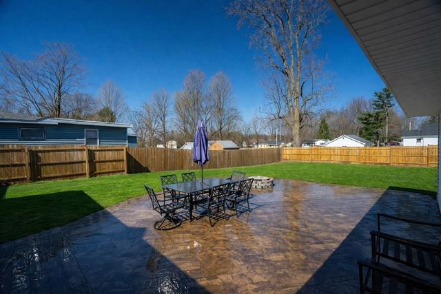 24340 Front Street, Mattawan, MI 49071