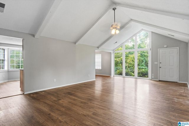 1256 GLENRIDGE LANE, Bessemer, AL 35022