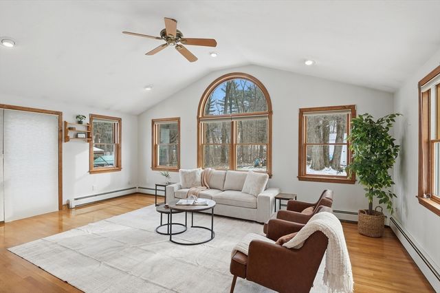 146 Upton Road, Westborough, MA 01581