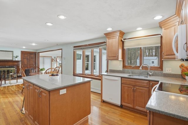 146 Upton Road, Westborough, MA 01581