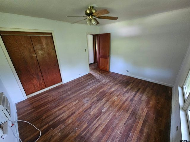 2000 Laura Lee, Kilgore, TX 75662