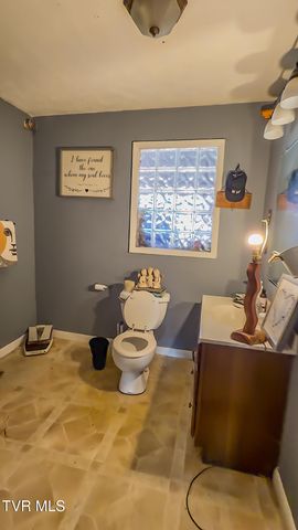 920 North Highway 421, Mountain City, TN 37683