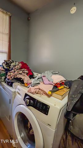 920 North Highway 421, Mountain City, TN 37683