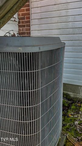 920 North Highway 421, Mountain City, TN 37683