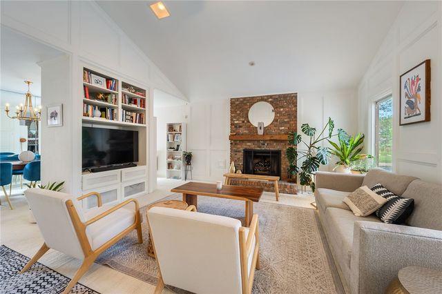 8908 Driftwood Drive, College Station, TX 77845