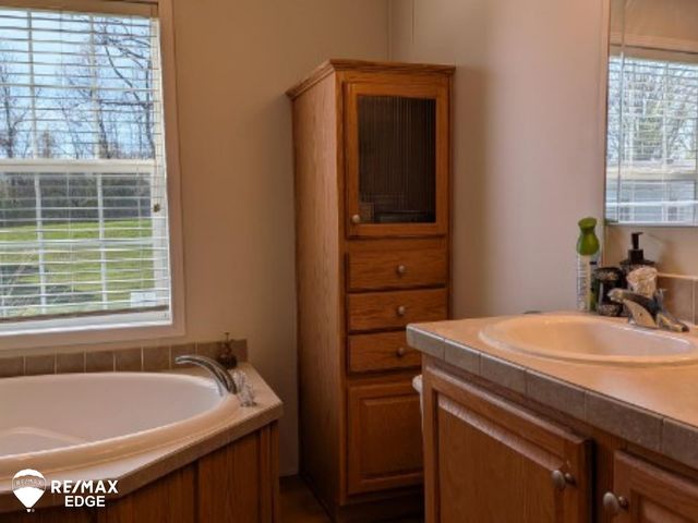 165 Pheasant Court, Grand Blanc, MI 48439