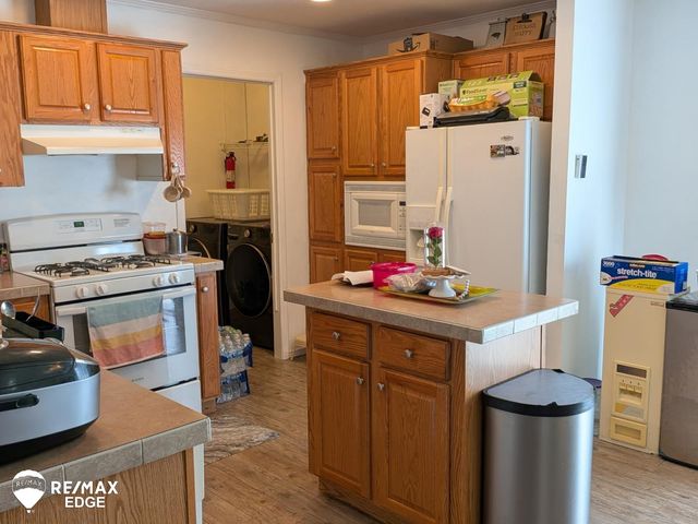 165 Pheasant Court, Grand Blanc, MI 48439