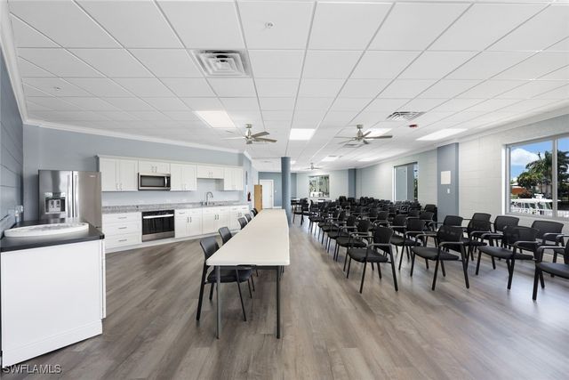 18054 San Carlos BLVD 162, Fort Myers Beach, FL 33931