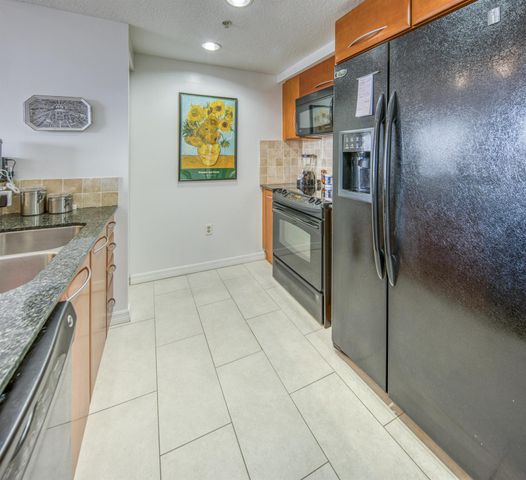 511 Lucerne Avenue 314, Lake Worth Beach, FL 33460