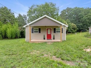 313 S Park Road, Wadesboro, NC 28170
