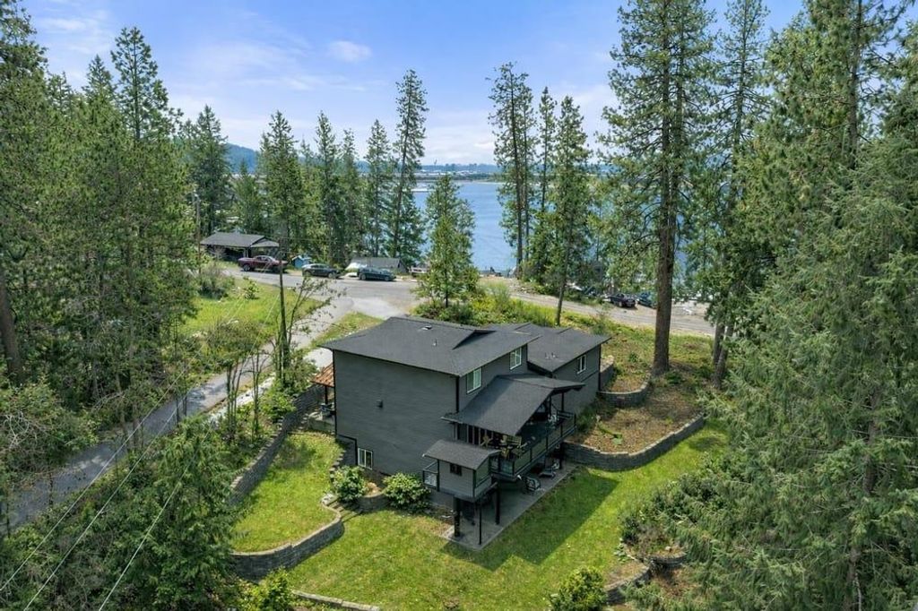 12808 N North Park St, Newman Lake, WA 99025 photo 1