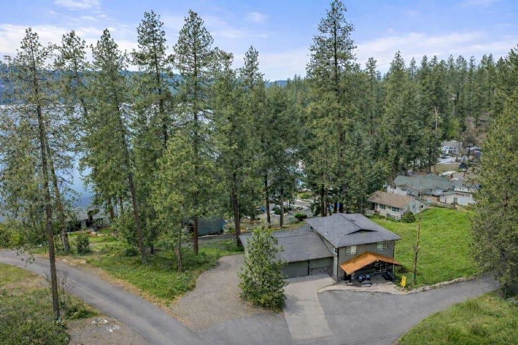 12808 N North Park St, Newman Lake, WA 99025 photo 3