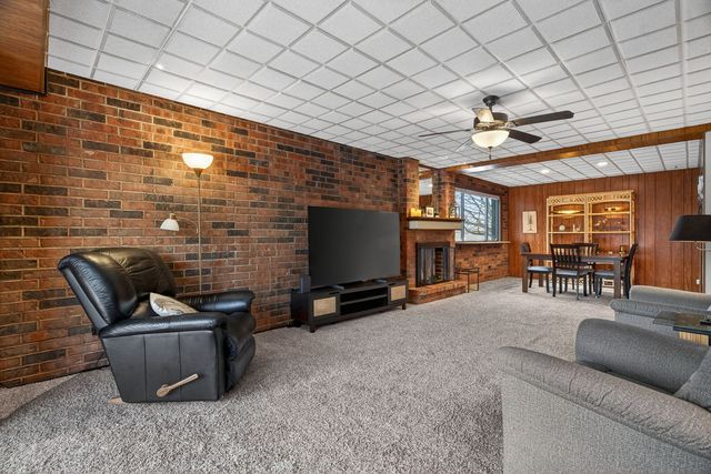 1504 Woodbridge Road 1A, Joliet, IL 60436