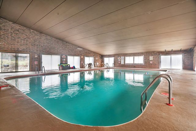 1504 Woodbridge Road 1A, Joliet, IL 60436