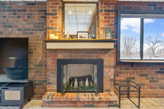 1504 Woodbridge Road 1A, Joliet, IL 60436