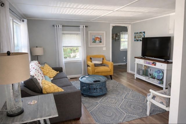 16 Cricket Ln., Marshfield, MA 02050