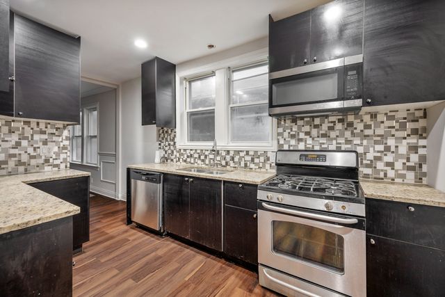 8322 S Aberdeen Street, Chicago, IL 60620
