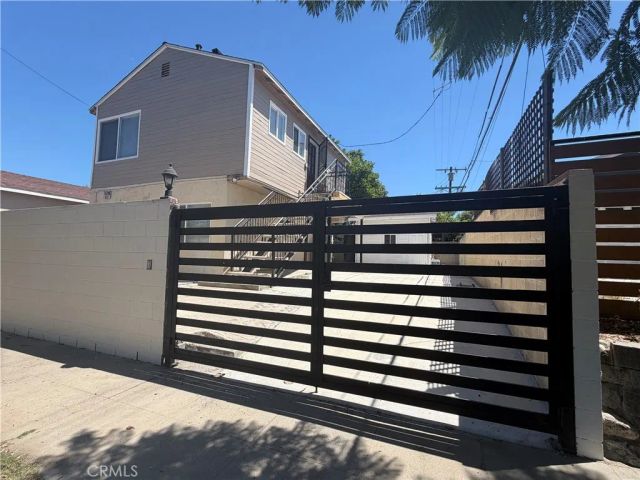 5445 Cartwright, Los Angeles, CA 91601