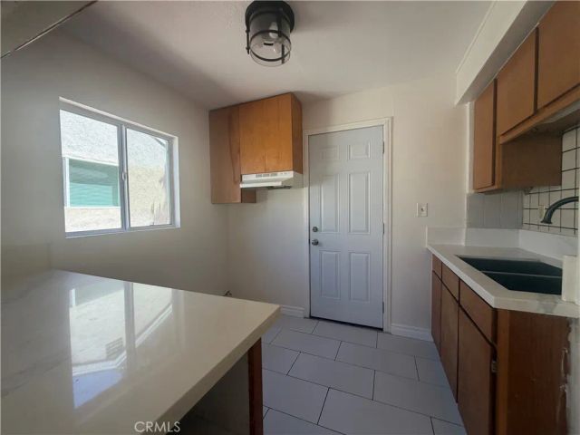 5445 Cartwright, Los Angeles, CA 91601