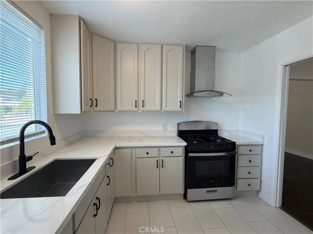 5445 Cartwright, Los Angeles, CA 91601