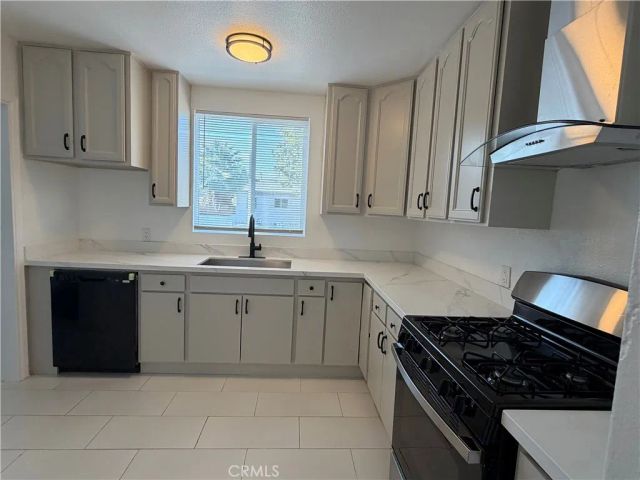 5445 Cartwright, Los Angeles, CA 91601