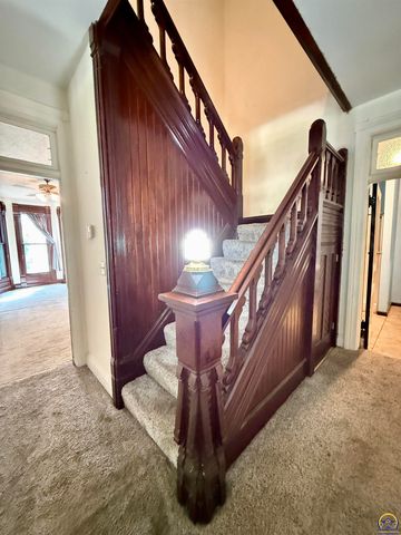 106 W Dayton AVE, Burlingame, KS 66413