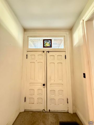 106 W Dayton AVE, Burlingame, KS 66413