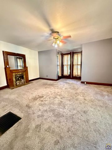 106 W Dayton AVE, Burlingame, KS 66413