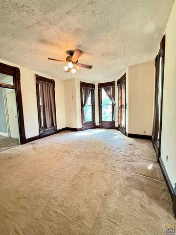 106 W Dayton AVE, Burlingame, KS 66413