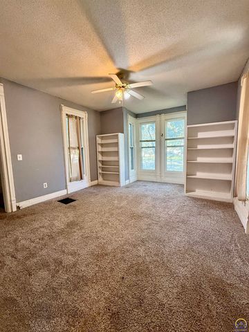 106 W Dayton AVE, Burlingame, KS 66413