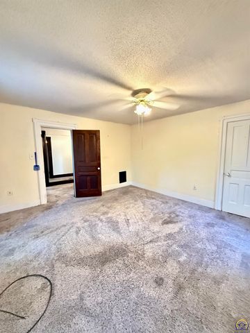 106 W Dayton AVE, Burlingame, KS 66413