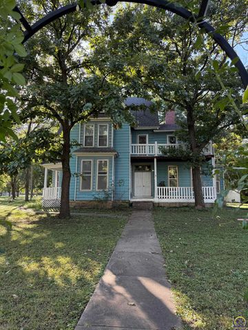 106 W Dayton AVE, Burlingame, KS 66413