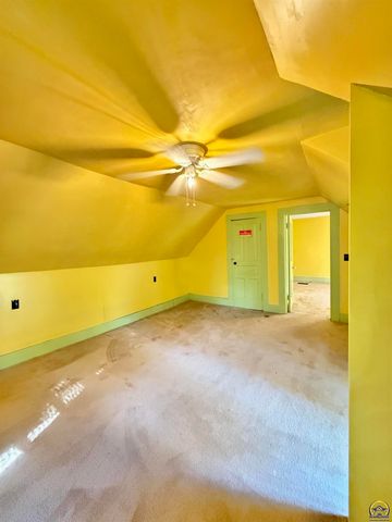 106 W Dayton AVE, Burlingame, KS 66413