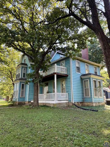 106 W Dayton AVE, Burlingame, KS 66413