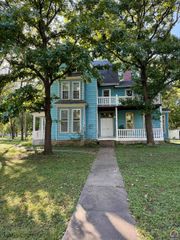 106 W Dayton AVE, Burlingame, KS 66413