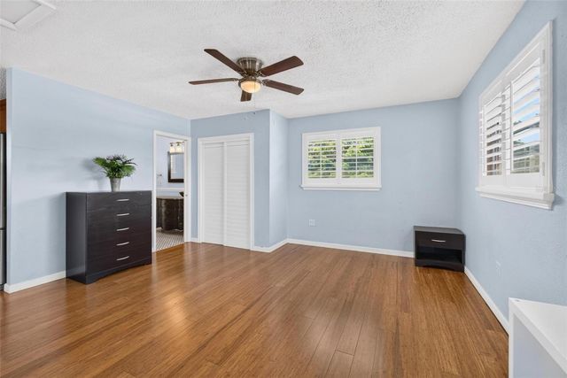 437 43RD AVE N, St Petersburg, FL 33703